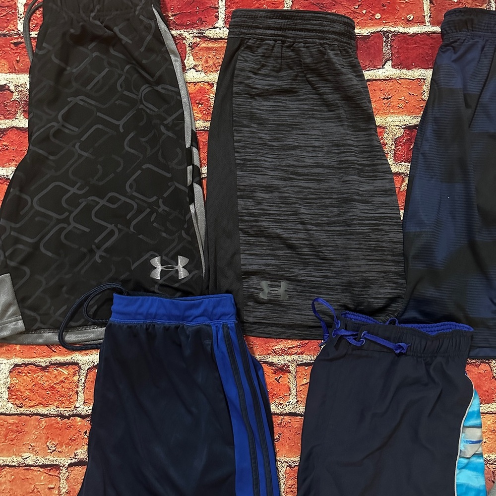 Men shorts bundle size large - image 7